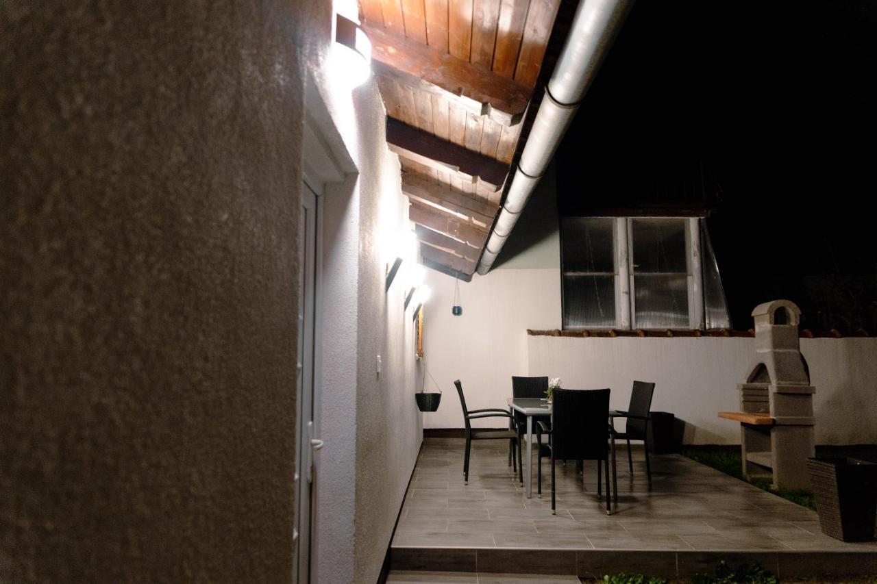 Studio Apartman Planb, Self Check In Osijek Exterior photo